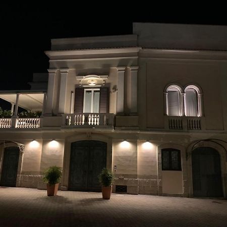 Giardini 82 B&B Гравина-ин-Пулья Экстерьер фото