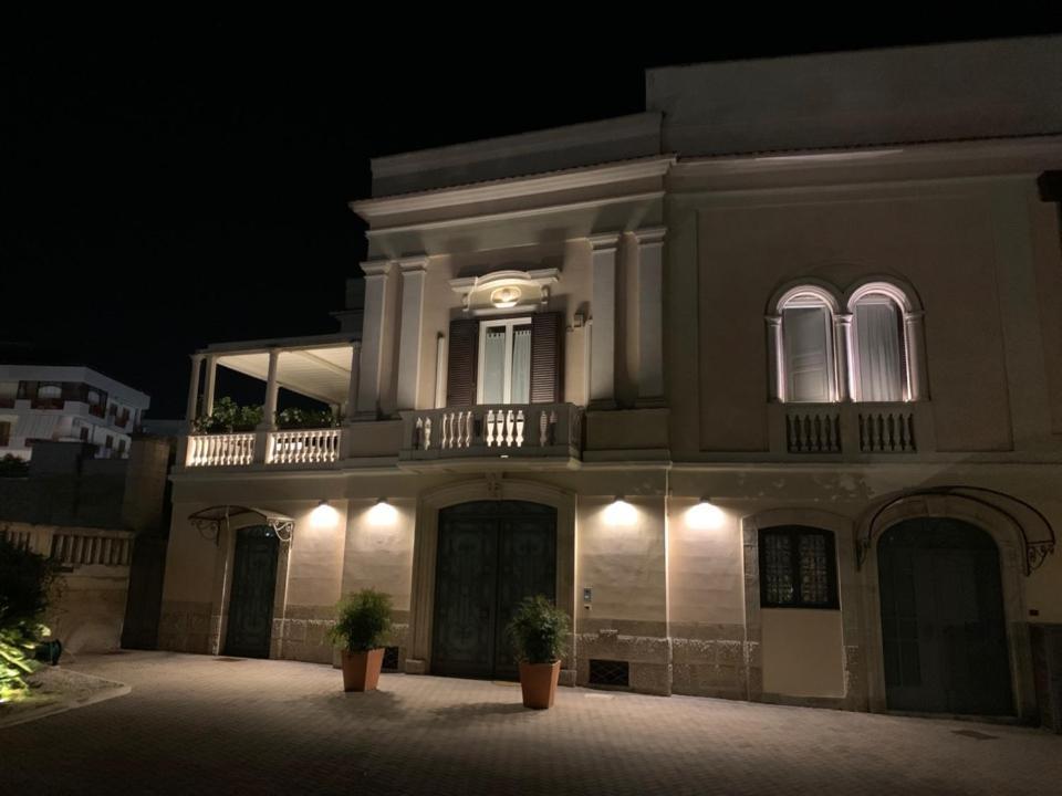 Giardini 82 B&B Гравина-ин-Пулья Экстерьер фото