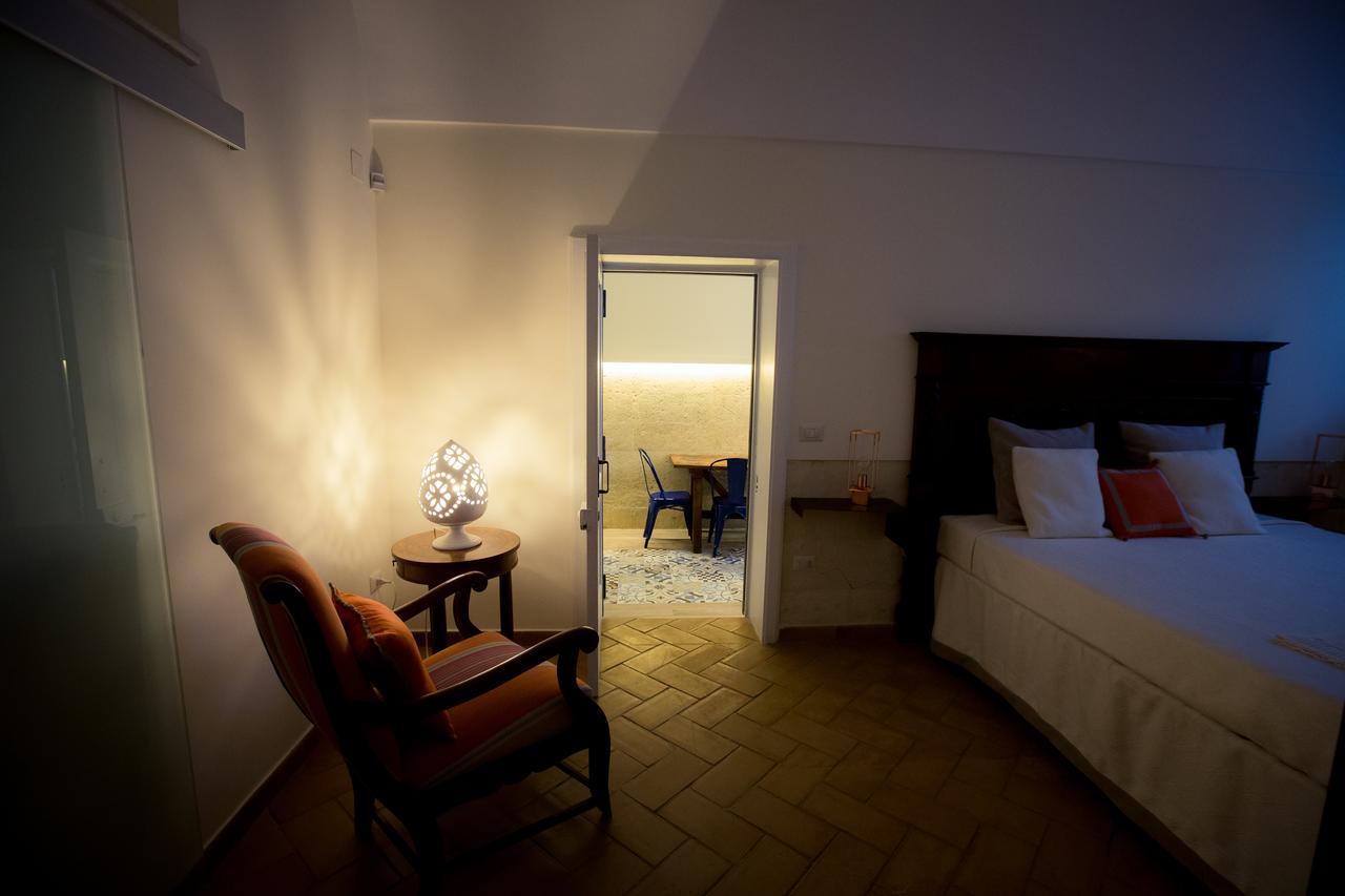 Giardini 82 B&B Гравина-ин-Пулья Экстерьер фото