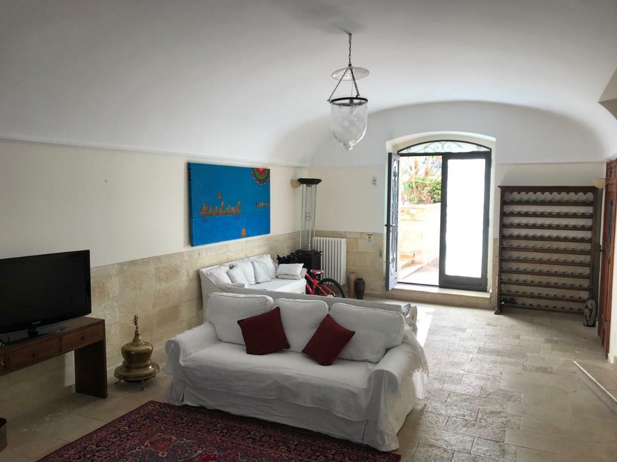 Giardini 82 B&B Гравина-ин-Пулья Экстерьер фото
